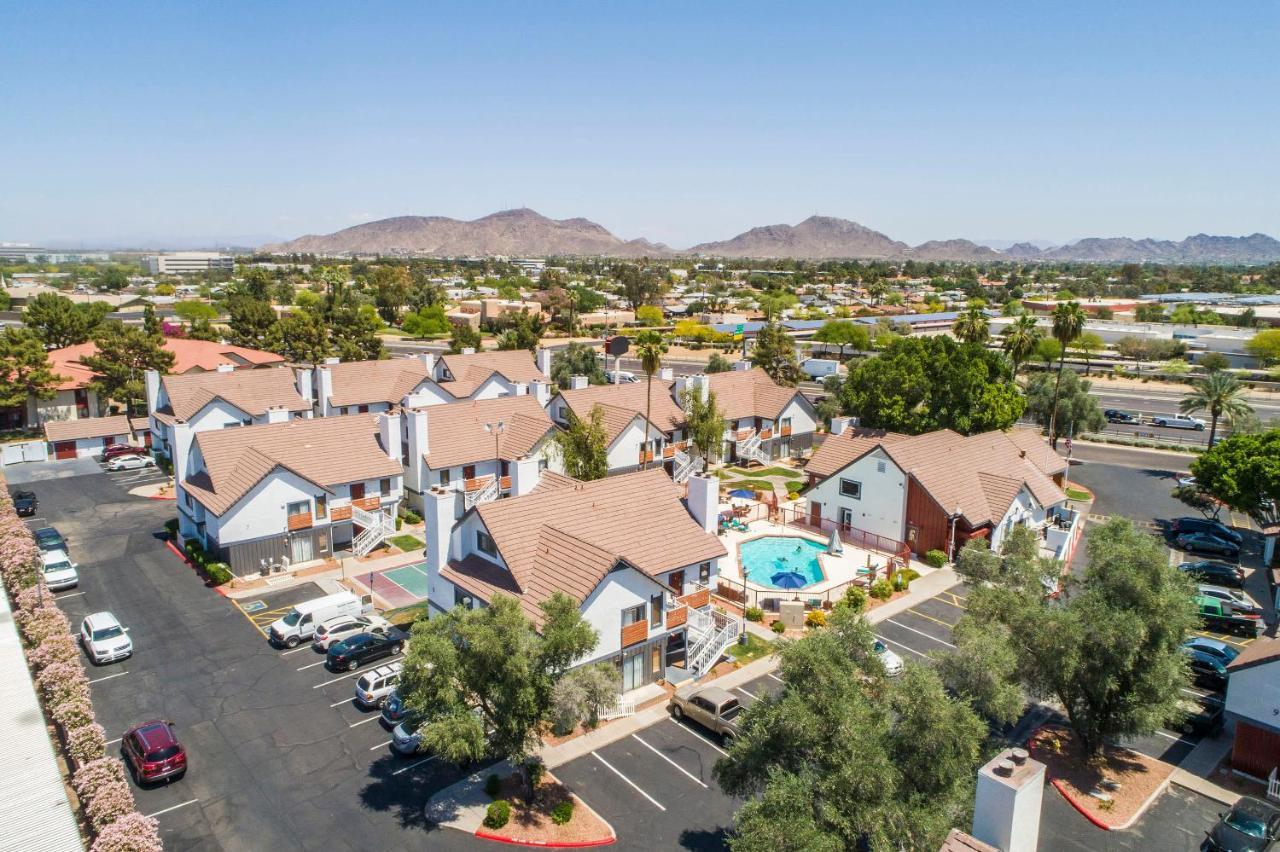 Metro Phx Upstairs 2Bd Sleeps 6 Heated Pool No Pets Allowed Фінікс Екстер'єр фото