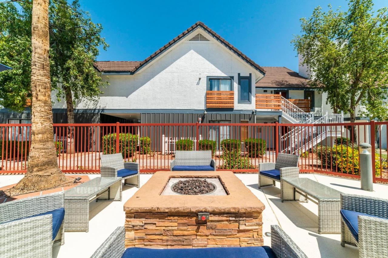 Metro Phx Upstairs 2Bd Sleeps 6 Heated Pool No Pets Allowed Фінікс Екстер'єр фото