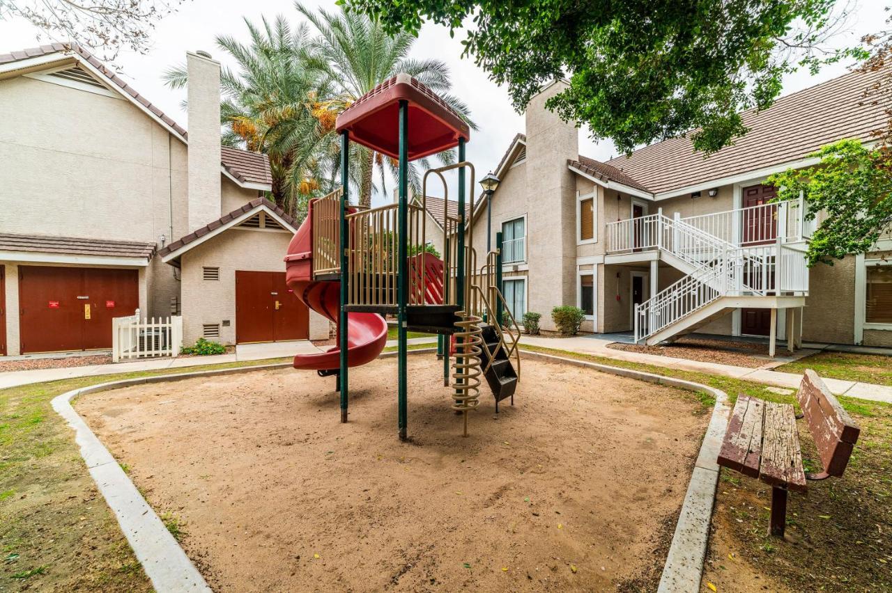 Metro Phx Upstairs 2Bd Sleeps 6 Heated Pool No Pets Allowed Фінікс Екстер'єр фото
